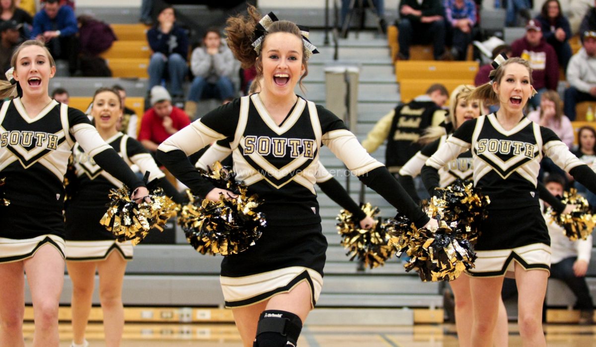 Cheyenne South Wyoming High School Cheerleaders 02/15/2013